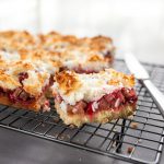 Ciasto kokosowe z owocami